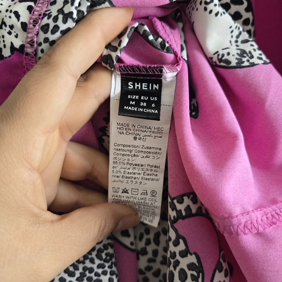 SHEIN Pink and Black Animal Print Pants Wide Leg M - Picture 6 of 6
